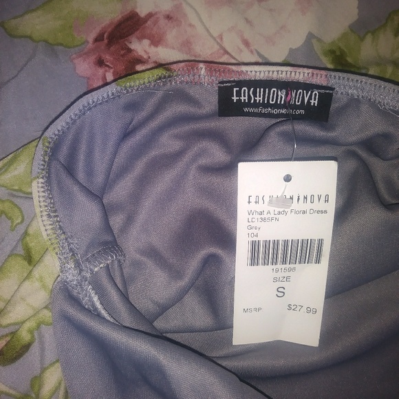 ✴last one✴Fashionnova passion floral grey dress - Picture 7 of 7